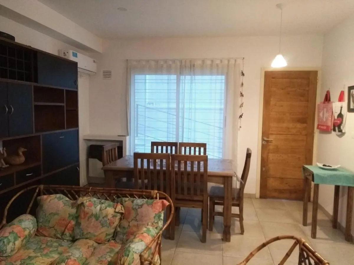 Apartamento De Aldi Mendoza 0*,  Argentina